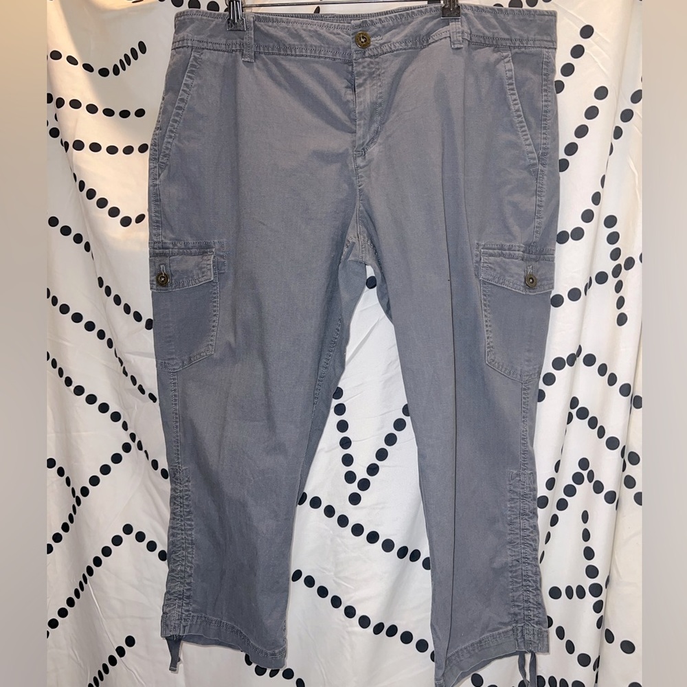 Eddie Bauer Women’s Gray Cargo Pants 16P